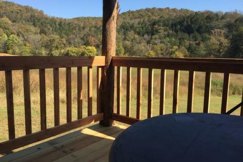 Cabin-ette ~ At The Creek