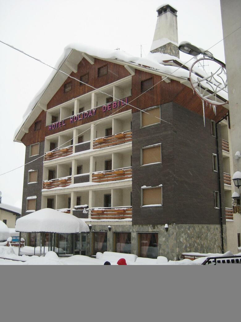 Hotel Holiday Debili
