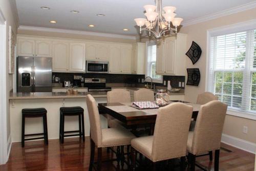 Saratoga Sands Home