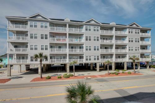 Apartamento Pier Watch II 302 - 2nd Row Condo