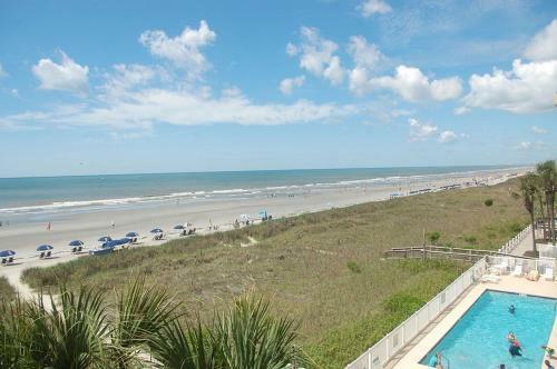 Apartamento 1037-3-c Crescent Sands At Cb Condo