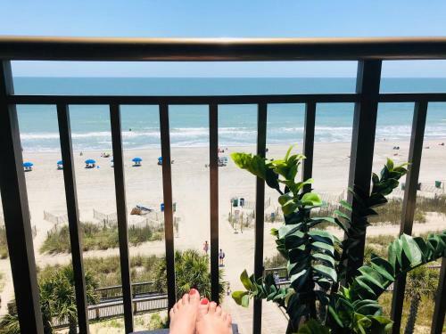 Apartamento Skywheel Oceanfront Condo