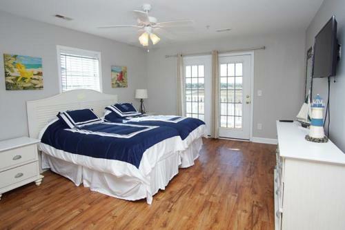 Grand Cayman D Home