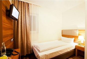 Hotel Arena Messe Frankfurt