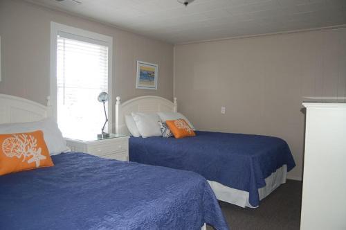 Apartamento 1043-3 Parham, Upstairs Apts