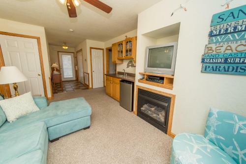 Mangos Beach House