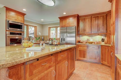 583 Montecito Napa Home Home