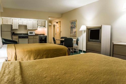 Hotel Quality Inn And Suites Golf Resort
