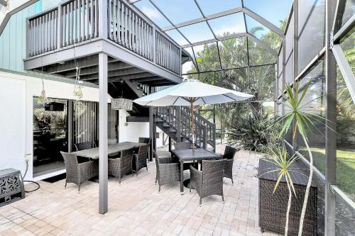 Naples Home Near Vanderbilt Beach