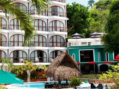 Real Bananas Hotel & Villas