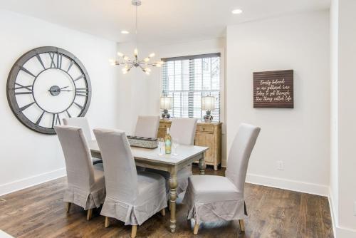Two Townhomes Unit A And B Townhouse