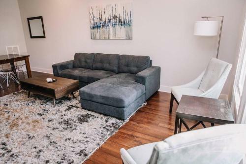 Downtown Views Unit 3