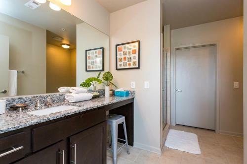Apartamento All Inclusive Amenities & Awesome Attractions Await