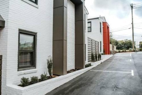 Apartamento Downtown Condo 137/237