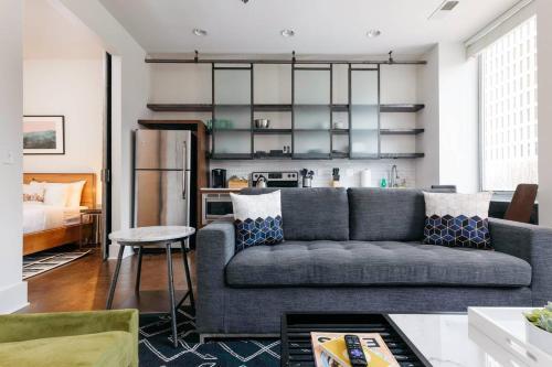 Upgraded Apartment In Nashvegas!