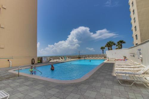 Apartamento Navarre Towers Condos