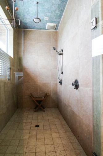 Navarre Home
