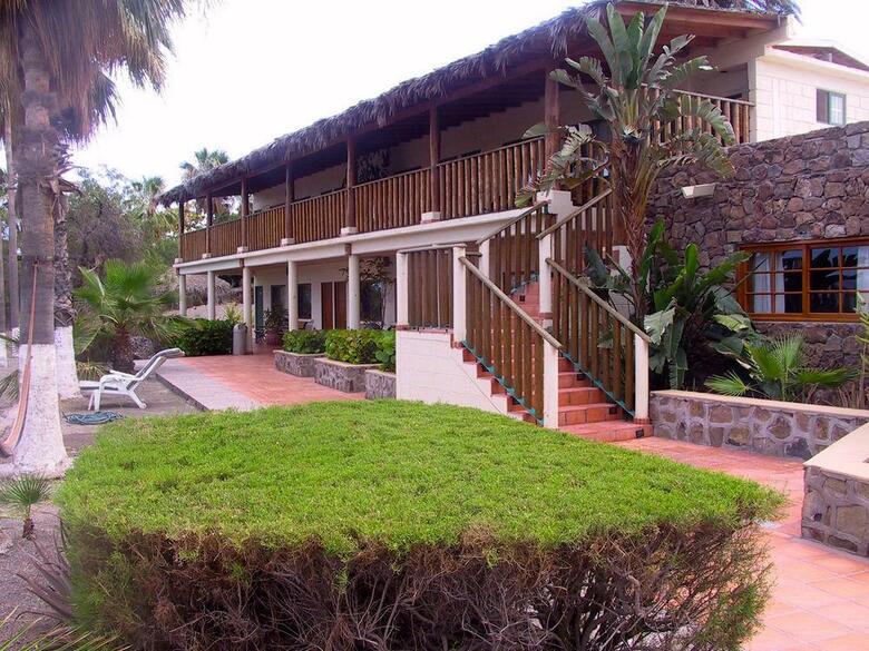 Hotel Oasis