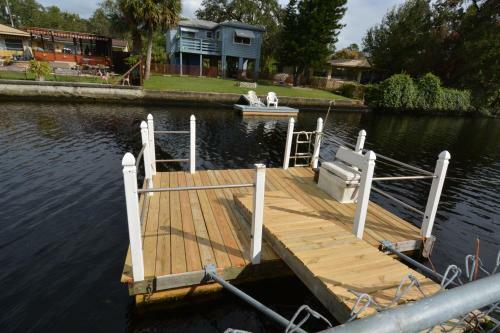 10-min To Beach / Sleeps 15+ / Large House