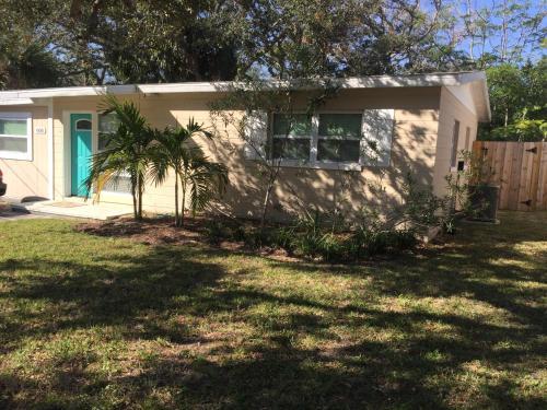 808 11th - Beachside Charmer Home