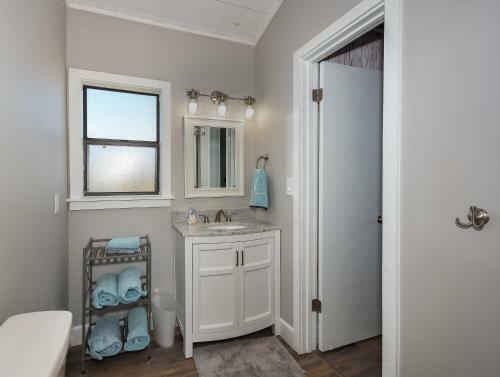 Sea Dunes B5 - Beach Daze Townhome