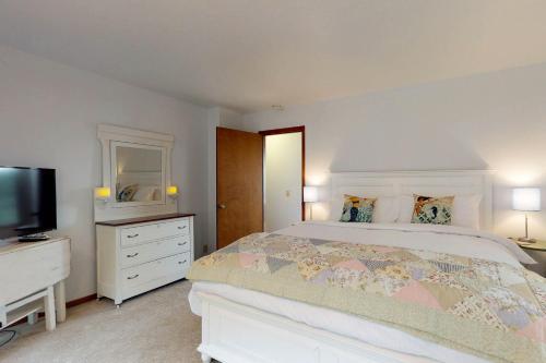 Spring Street Retreat
