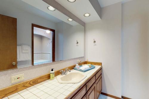 Spring Street Retreat