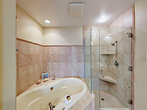 Apartamento 1125 Nw Spring St Condo Unit A-203