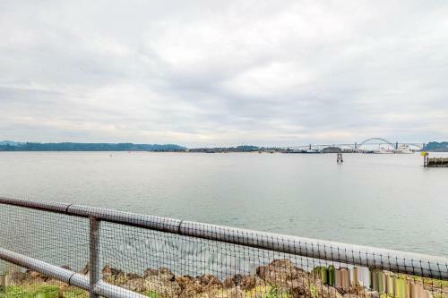 Apartamento Yaquina Bay Getaway