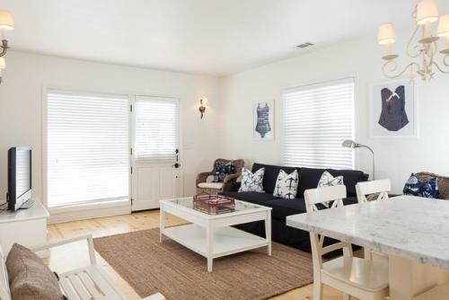 123 40th St Ab (68369)