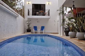 Chac Chi Hotel And Suites