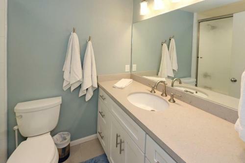 3104 W Ocean Front A (68454)