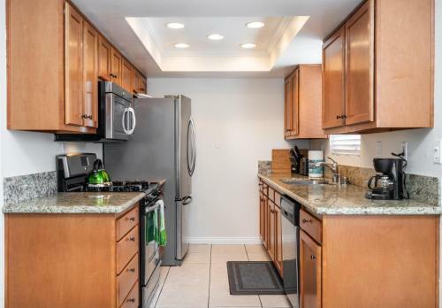 Apartamento 906 East Oceanfront Back Unit C 2 Bedroom Condo