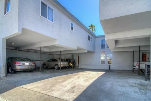 Groundswell (unit D)