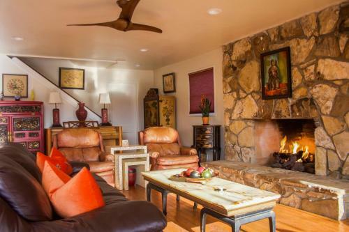 3909 Marcus Ave (68392)