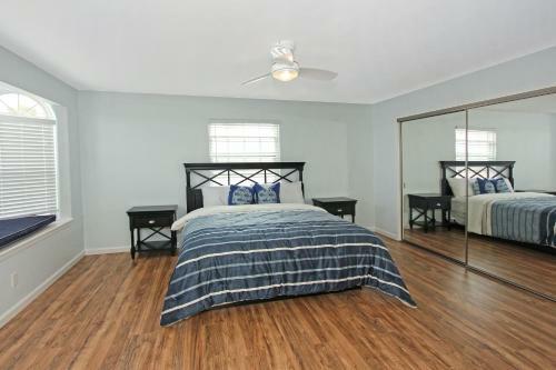 1404 W Ocean Front C (68167)