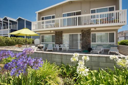 3610 Seashore Drive (68250)
