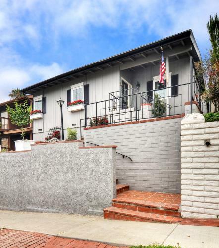 407 Heliotrope, Front Home 3 Bedroom Home