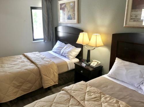 Motel Brentwood Suites