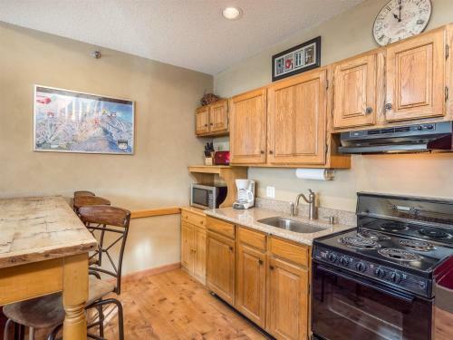 Slopeside: Brookside II A-316