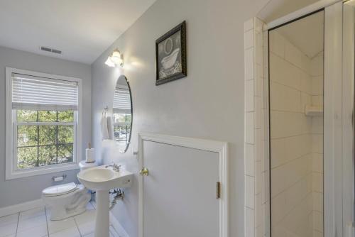 Carolina Waterfront Rentals - Arco Townhouse