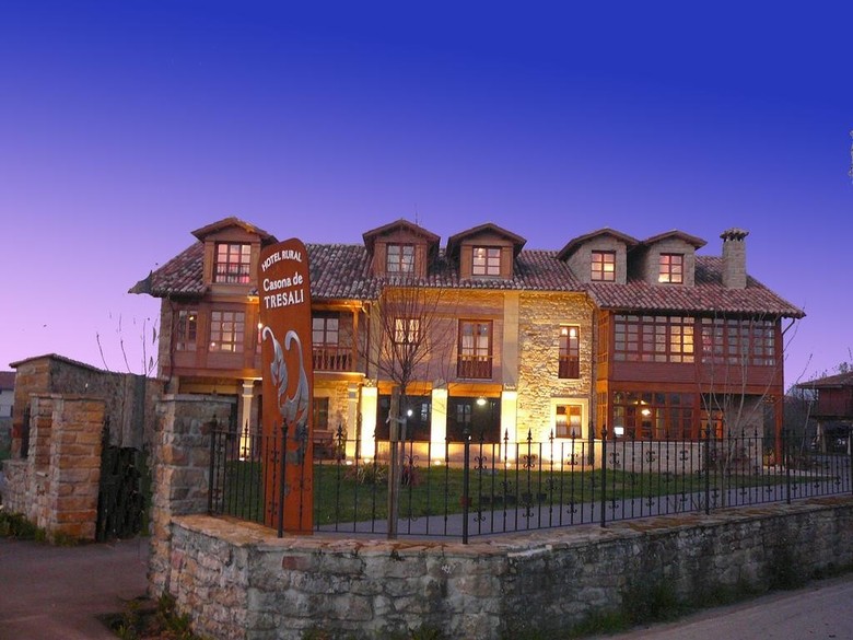 Hotel Rural La Casona de Tresali