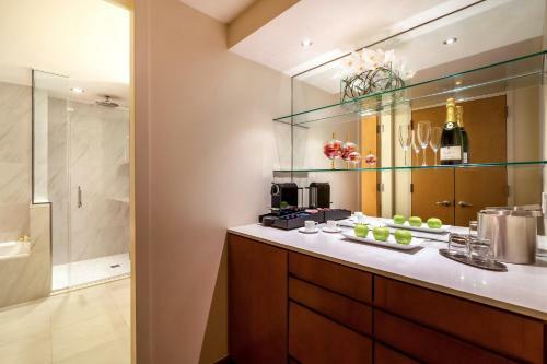 Concorde Hotel New York
