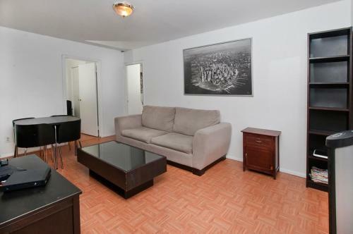 East 94th Apartment #232466 Apts