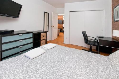 329 East Apartment #232480 Apts