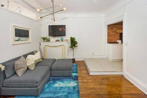 Central Two Bedroom Apartment In Times Square
