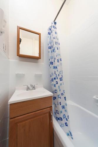 Central Two Bedroom Apartment In Times Square