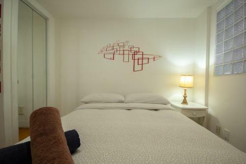 Studio Plus - Midtown Spacious Apartment