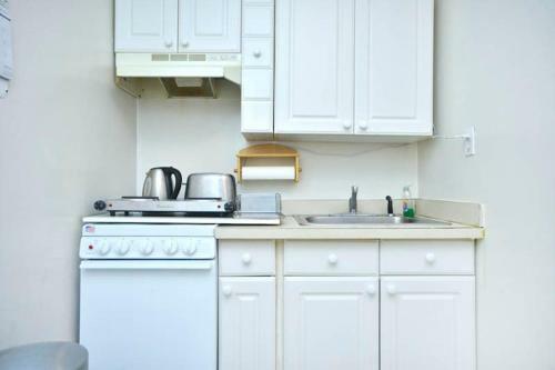329 East Apartment #232463 Apts