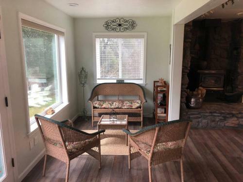 Apartamento Hillside Cottage Retreat